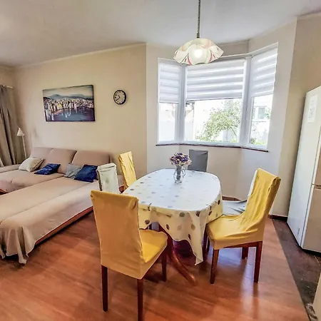 Vikendica Ante By Interhome Brodarica (Sibenik-Knin)